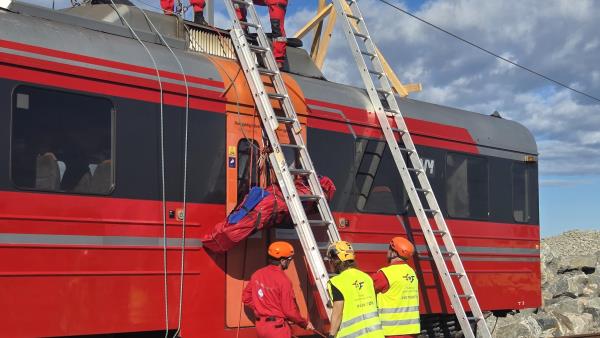 Lenke til artikkel: Ambulansefag markerte seg
