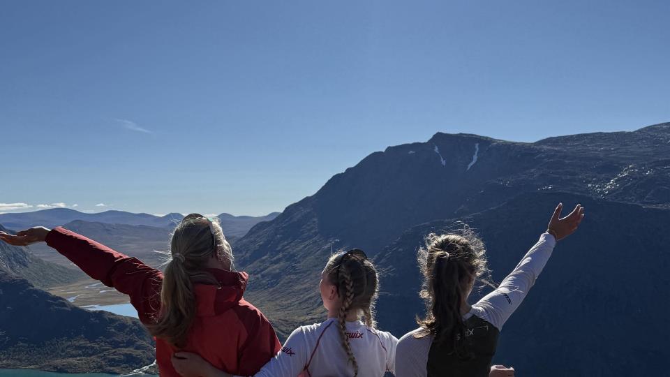Lenke til artikkel: Topptur til Jotunheimen