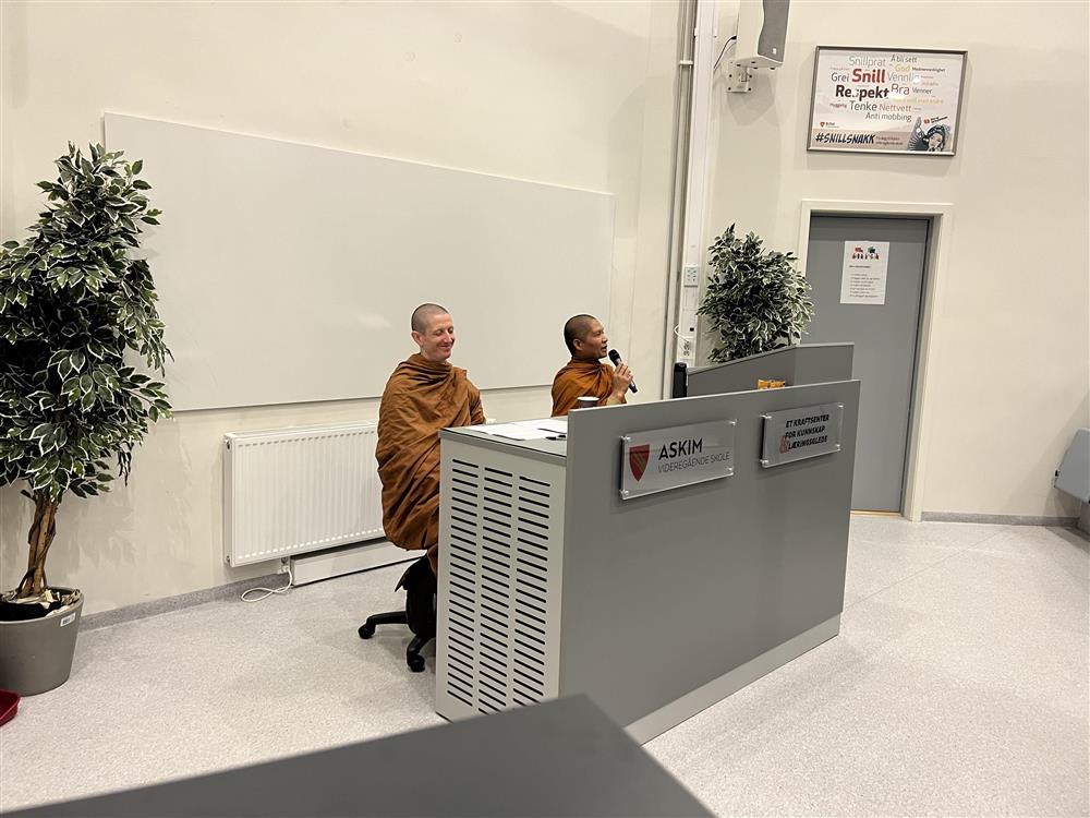 Fagdag religion og etikk - Klikk for stort bilde