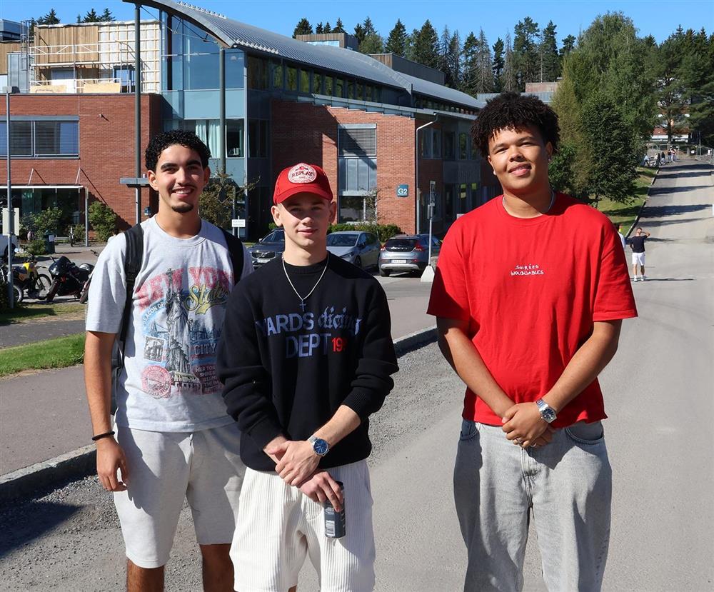 Skolestart 18. august 2025 - Klikk for stort bilde