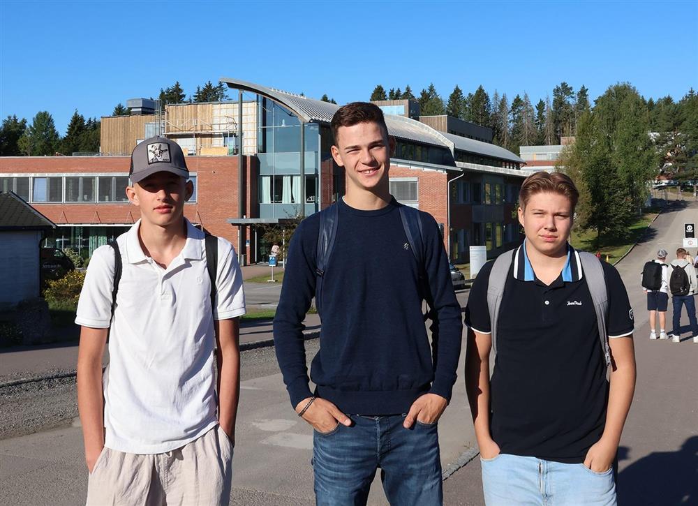 Skolestart 18. august 2025 - Klikk for stort bilde