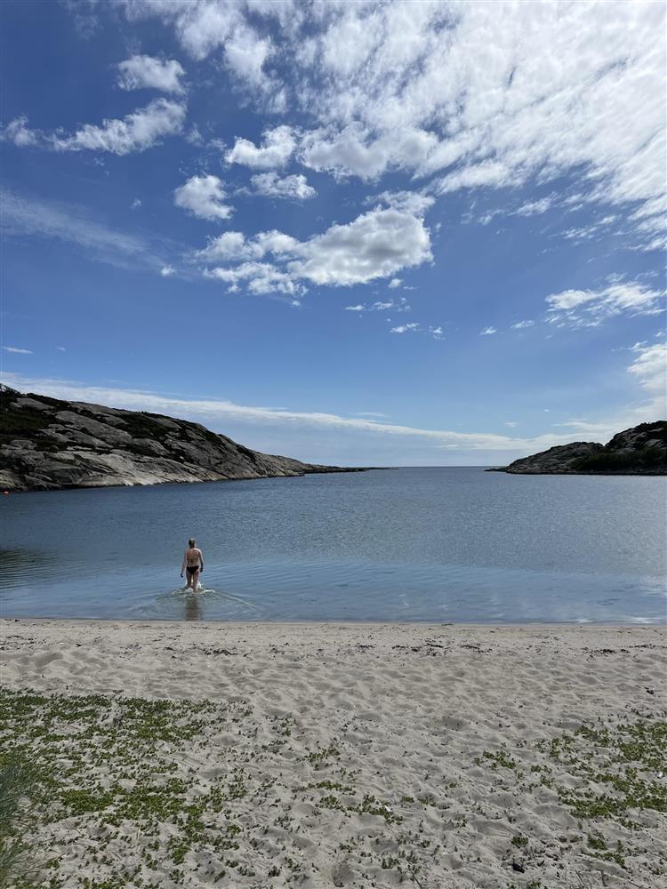 Ved sjøen og strand  - Klikk for stort bilde