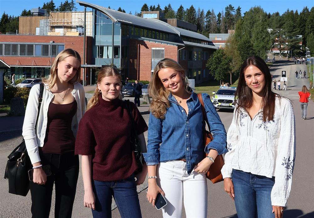 Skolestart 18. august 2025 - Klikk for stort bilde