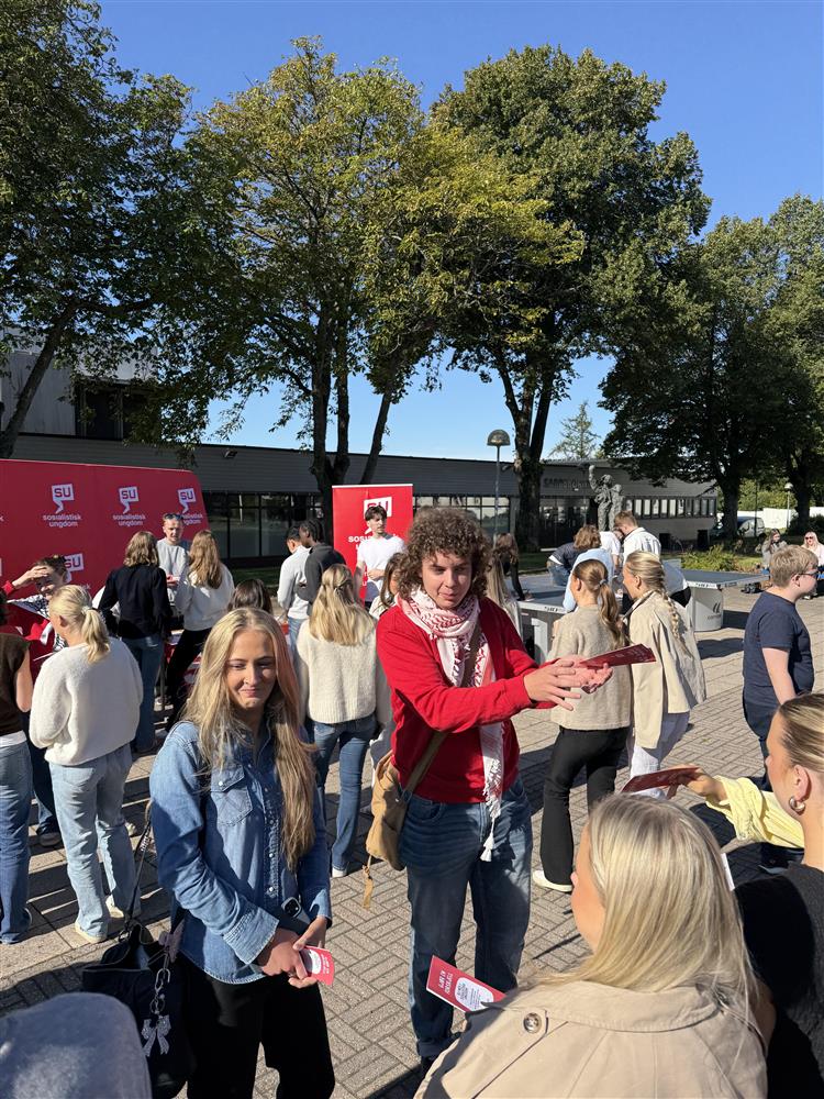 Politisk stand Sosialistisk Venstreparti - Klikk for stort bilde