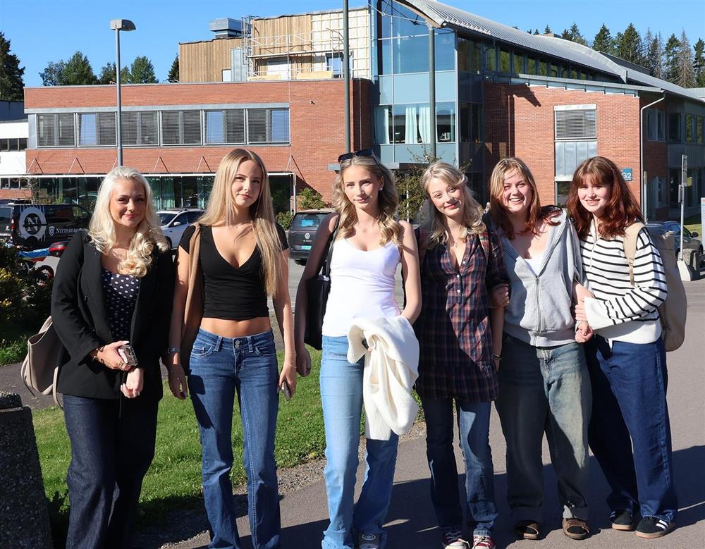 Skolestart 18. august 2025 - Klikk for stort bilde