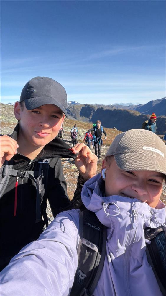 Topptur Jotunheimen - Klikk for stort bilde
