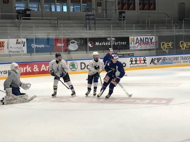 Hockey - Klikk for stort bilde